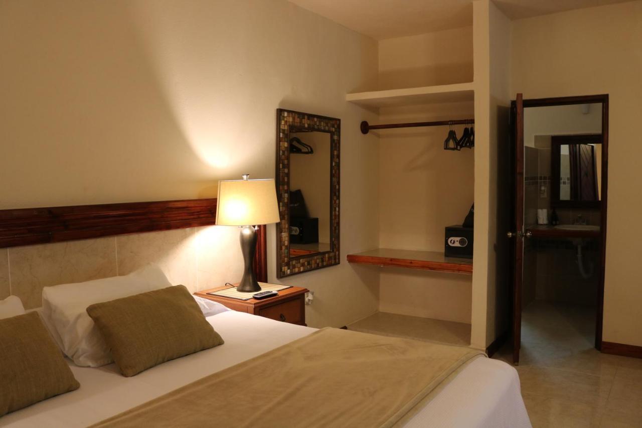 The Diving Lodge Downtown Puerto Morelos Ngoại thất bức ảnh