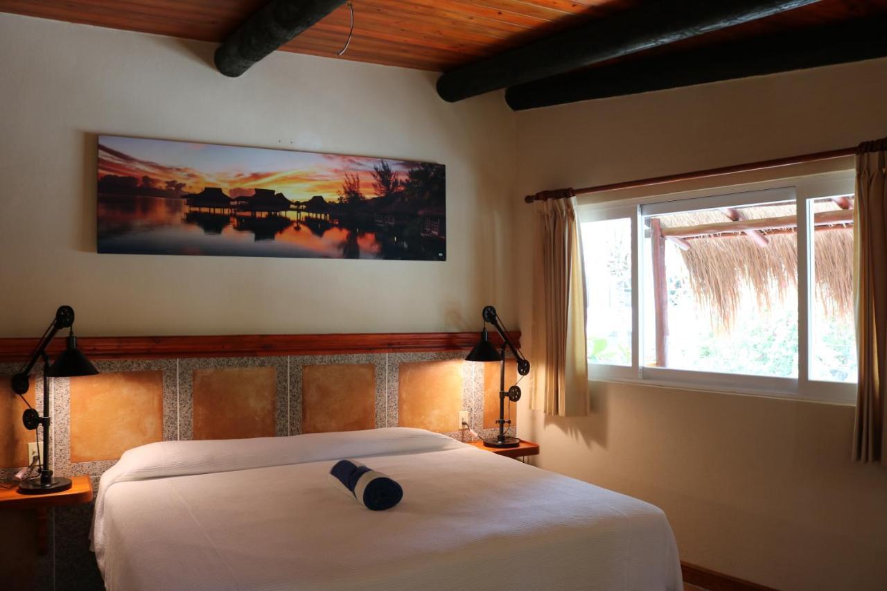 The Diving Lodge Downtown Puerto Morelos Ngoại thất bức ảnh