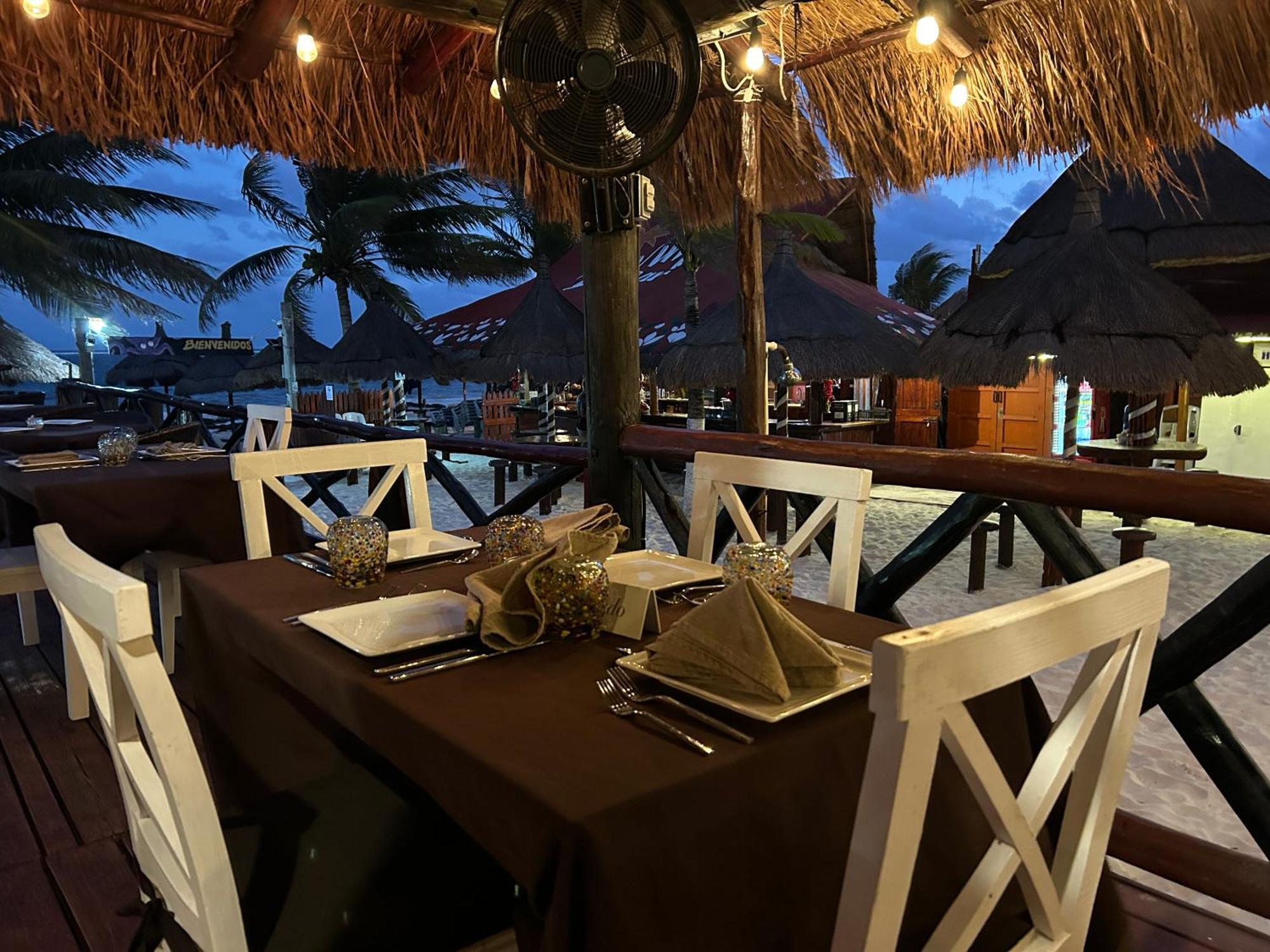 The Diving Lodge Downtown Puerto Morelos Ngoại thất bức ảnh